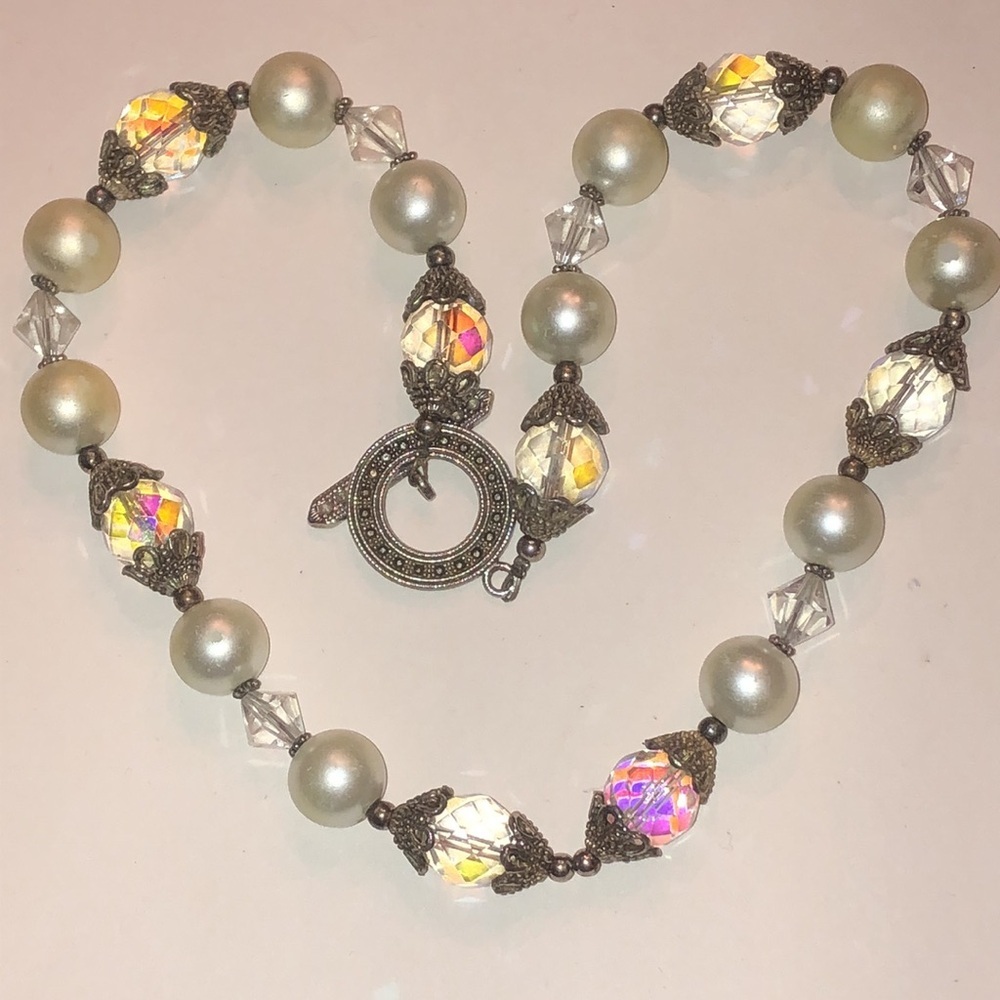 Elegant Faux Pearl and Crystal Glass Beaded Boho Chunky Necklace